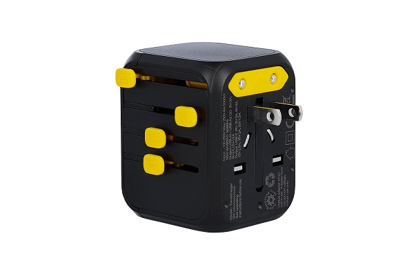 Waka Waka World Travelcharger 3 Waka Waka World Travelcharger - 400x400